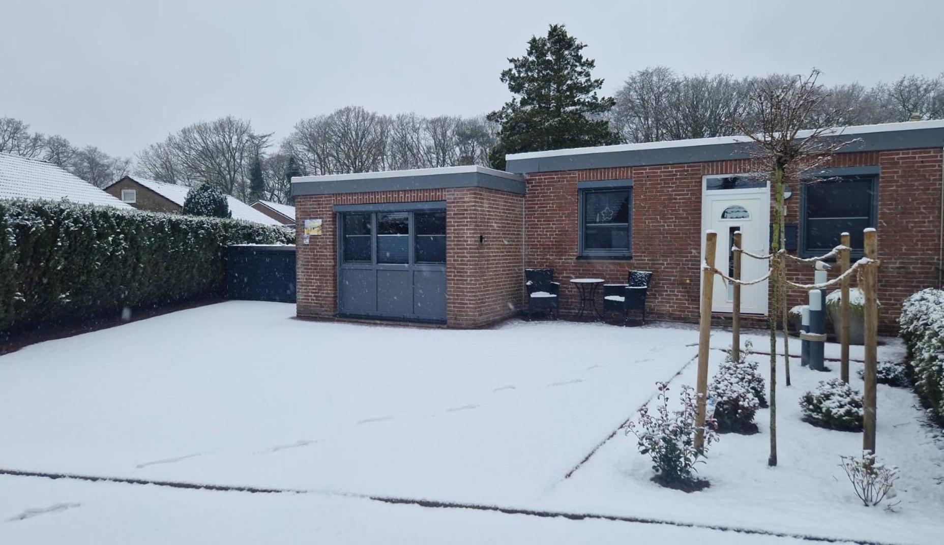 Ferienhaus Nordseeglueck Im Ferienpark Berumbur Екстериор снимка